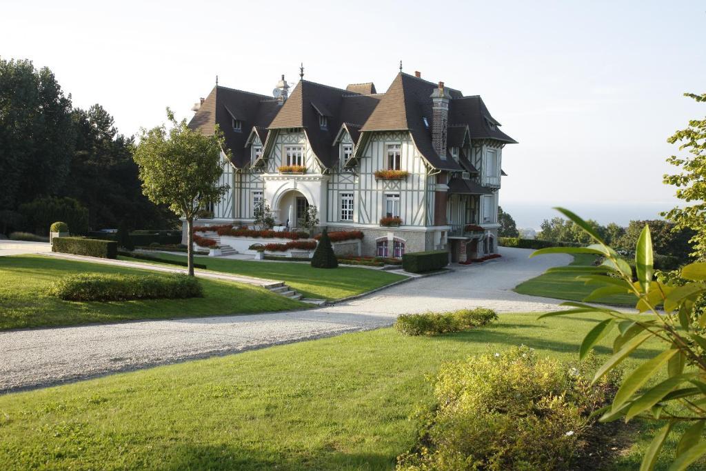 Manoir De Benerville Bed & Breakfast Deauville Εξωτερικό φωτογραφία
