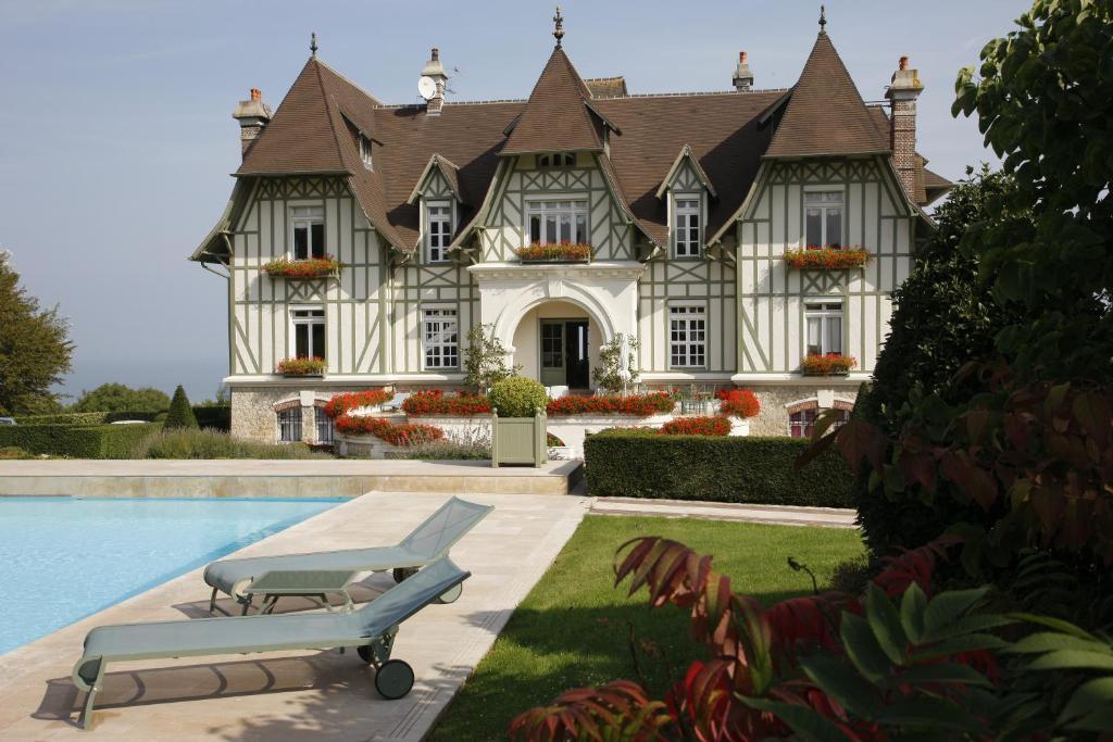 Manoir De Benerville Bed & Breakfast Deauville Εξωτερικό φωτογραφία