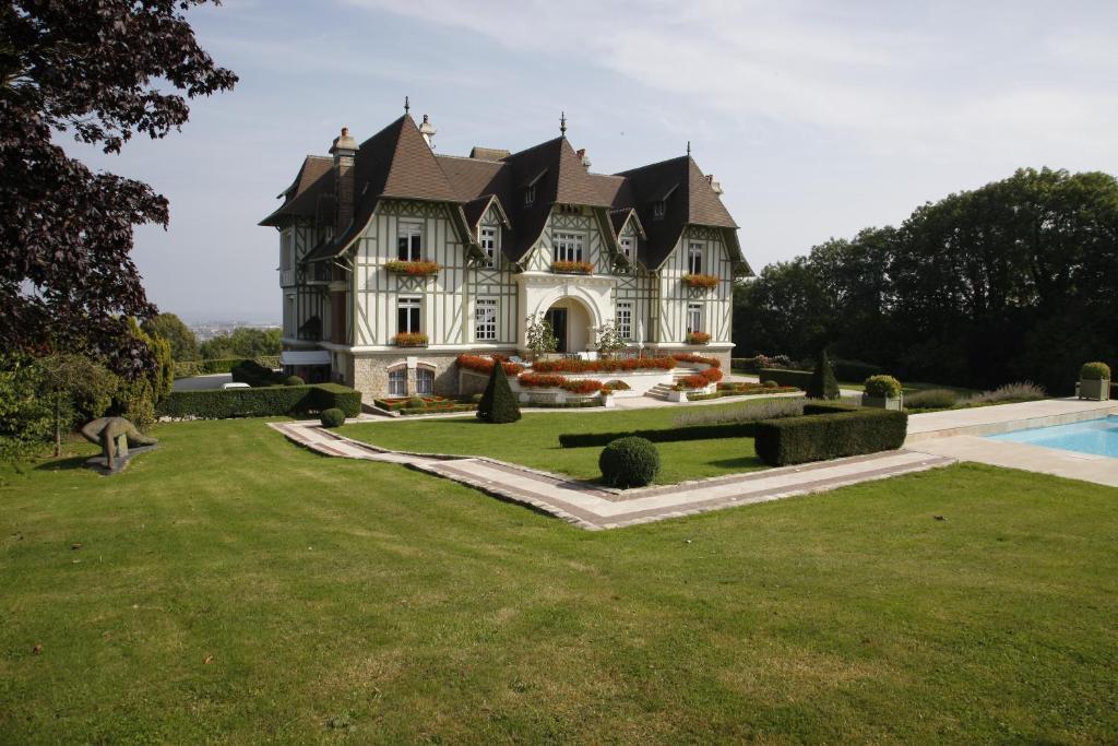 Manoir De Benerville Bed & Breakfast Deauville Εξωτερικό φωτογραφία