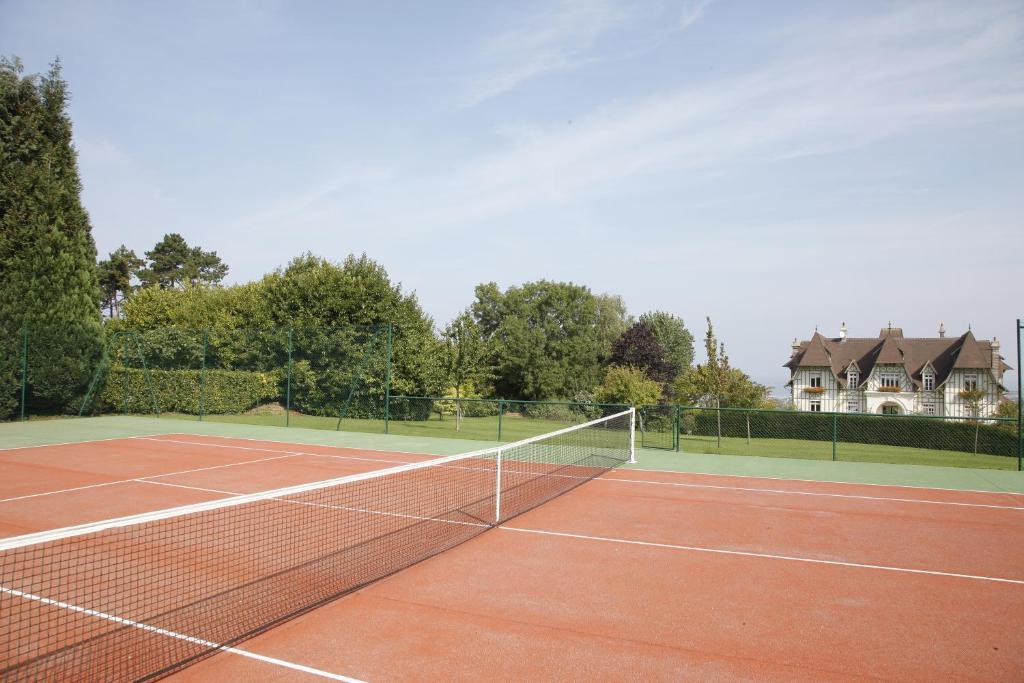 Manoir De Benerville Bed & Breakfast Deauville Εξωτερικό φωτογραφία